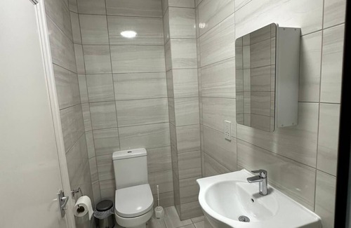 St. George's Casa | Kush, your slice of Camden!