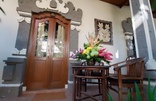 Legian Hotel | Kusnadi Hotel