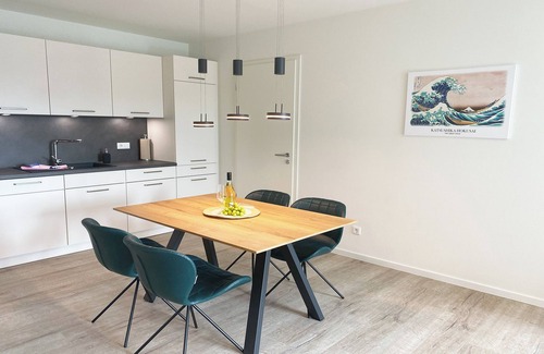 Tossens Apartamento | KÜSTE33/44 - Balcony. Sauna. Allergy friendly.