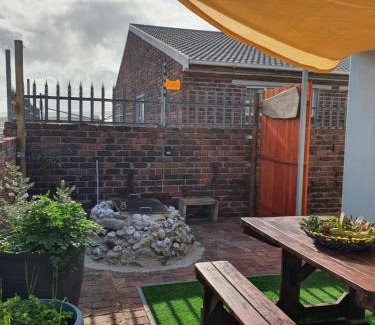 De Kelders Apartamento | KUSVAALBOS SELFSORG WOONSTEL
