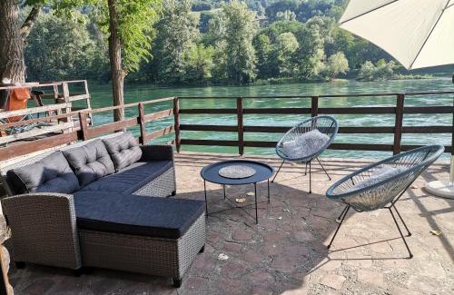 Ljubovija Casa | Kutak na Drini