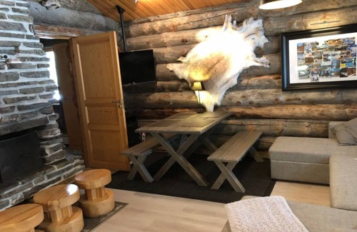 Rukatunturi Apartamento | Kuusiruka Ruka Ski Center (Free Wi-Fi)
