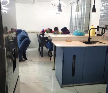 Umlazi Cama Y Desayuno | Kwa Mfundisi