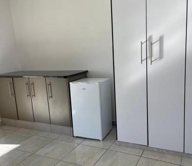 Rustenburg Apartamento | Kwa Mmaloapi Guest House