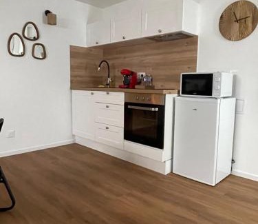 Dinsheim Apartamento | KY Room