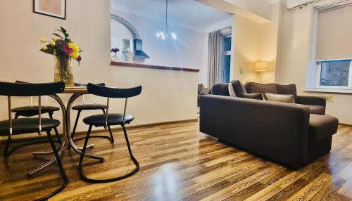 Lypky Apartamento | Kyiv Khreschatyk 27 Apartment