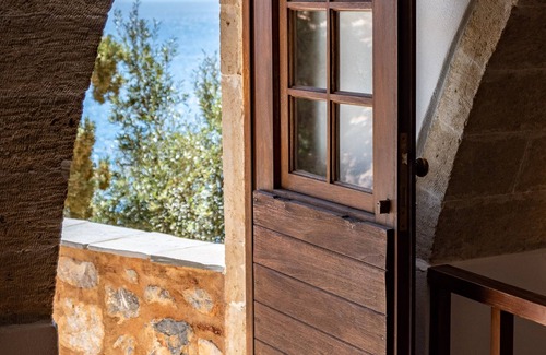 Monemvasia Casa | Kyklamino Castlehouse