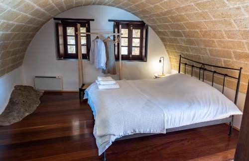 Monemvasia Casa | Kyklamino Castlehouse