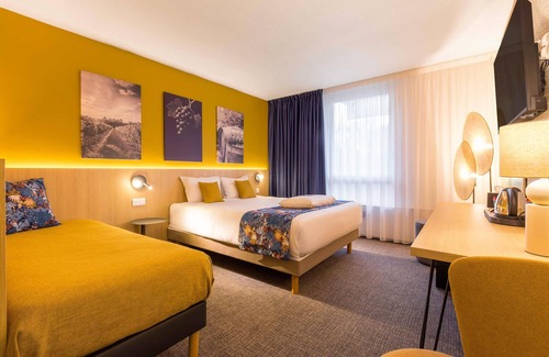 Montchanin Hotel | KYRIAD MONTCHANIN - Le Creusot