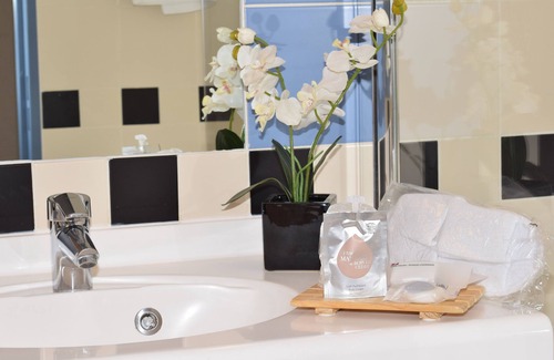 Merignac Hotel | Kyriad Prestige Bordeaux Ouest Mérignac