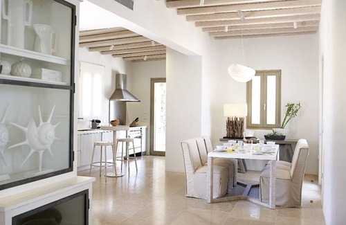 Paradise Villa | Kyros Estate - Dieciséis Habitaciones Villa, Capacidad 32