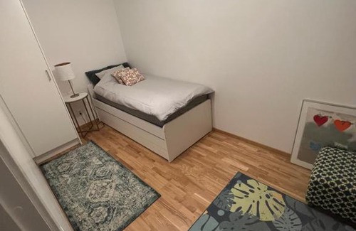 Taby Apartamento | Lägenhet, 80kvm i Täby park