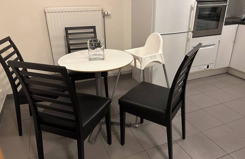 Partille Apartamento | Lägenhet på Landet Nära Stan
