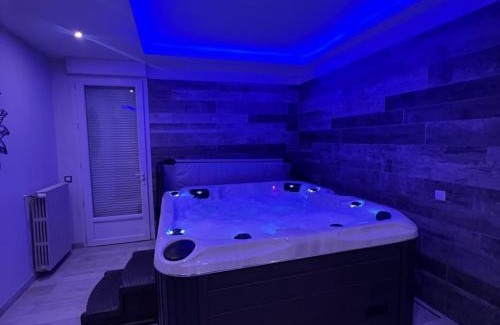 Saint-Quentin Apartamento | LÉchappée ZAisne jacuzzi et sauna