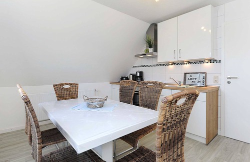 Werdum Apartamento | Lübbert W2 - edificio de apartamentos contraalmirante Ulrich Lübbert