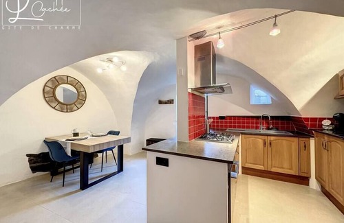 Saint-Etienne-de-Fontbellon Casa | L' Échappée Cachée - Charming B&B - SPA - SAUNA - MASSAGE