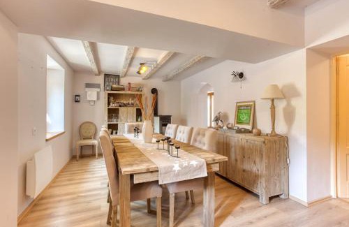 Miribel-les-Echelles Casa | L'écrin de Brévardière