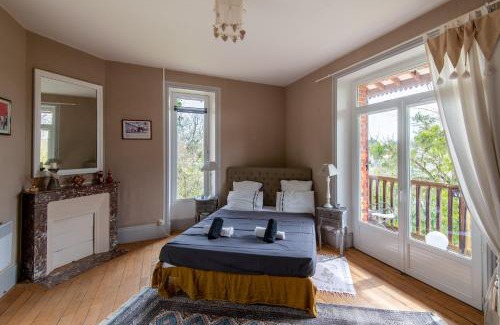 Thouars Casa | L'Écrin de Verdure - Pavillon avec spa privatif