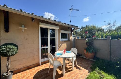 Funay - Bruyeres Apartamento | L'Abbaye de l'Epau - Jardin - Rivière