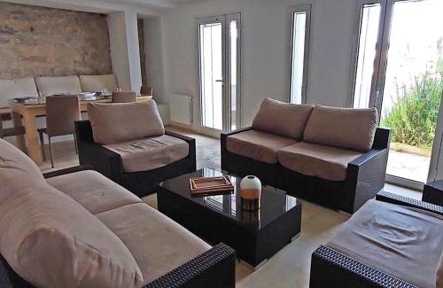 Amilcar Apartamento | "L'Abri Côtier" Appartement 3 chambres Haut Standing Port Punique Carthage