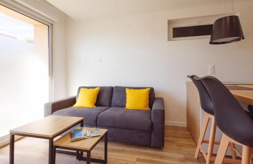 Bourg-en-Bresse Apartamento | L'Aindus de Brou- parking privé- RDC