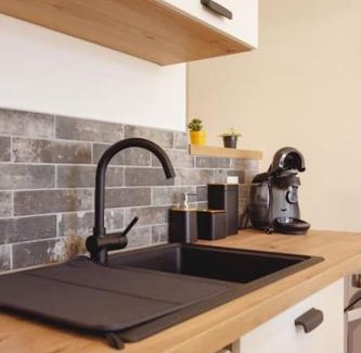 Bourg-en-Bresse Apartamento | L'Aindus de Brou- parking privé- RDC