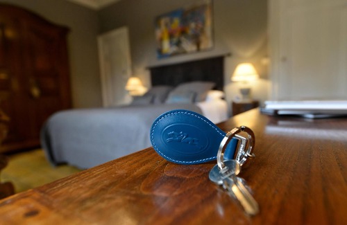 Castelnau-de-Medoc Casa | Habitacion Doble-Superior-Baño privado con ducha-Vista a la Piscina-L'Alsacienne