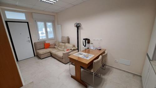 Pianoro Apartamento | L' Amabile Volpe - Via Carlo Levi 2&2