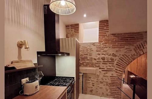 Perpignan Apartamento | L'AMAGAT unusual apartment with heated indoor pool and steam room