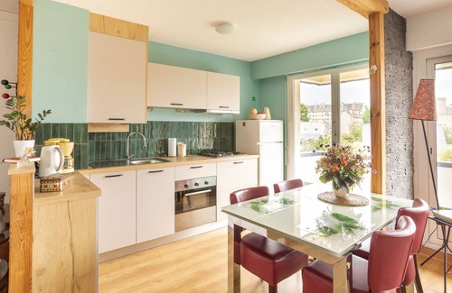 Dinan Apartamento | L'Amandier - Appartement avec Balcon