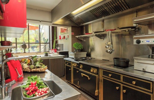 St.-Remy-de-Provence Otro | L'Amarine - An elegant, spacious home
