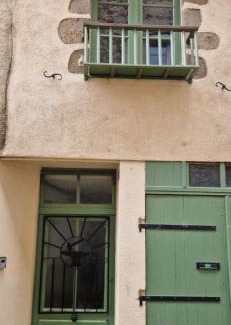 Confolens Casa | L'ancienne Forge - a stylish medieval holiday home
