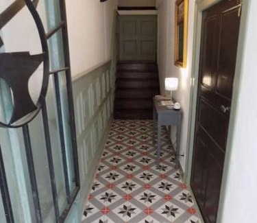 Confolens Casa | L'ancienne Forge - a stylish medieval holiday home