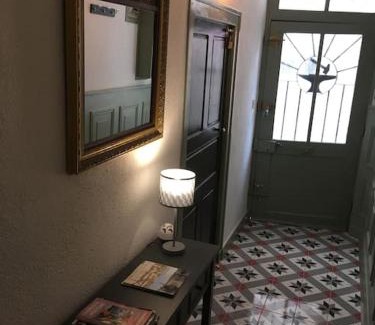 Confolens Casa | L'ancienne Forge - a stylish medieval holiday home