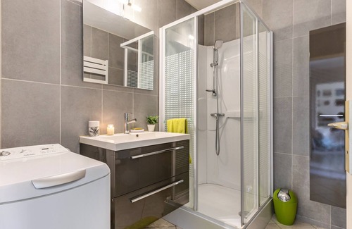 Devant-les-Ponts Apartamento | L'anisé - Charmant apt au coeur de Metz