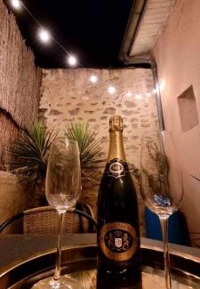 Romans-sur-Isere Apartamento | L'antre d'Eros
