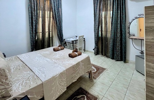 Tunis Centre Cama Y Desayuno | L'Appartement Central in the heart of Tunis
