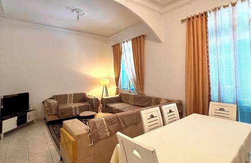 Tunis Centre Cama Y Desayuno | L'Appartement Central in the heart of Tunis