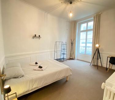 Downtown Angers Apartamento | L'Appartement Privilège - 4 chambres - Coeur d'Angers, Spacieux et Élégant