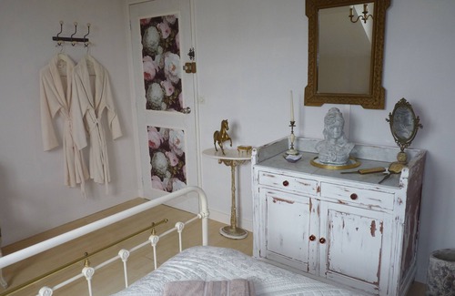 Sainte-Catherine-de-Fierbois Casa | L'Arum Antique