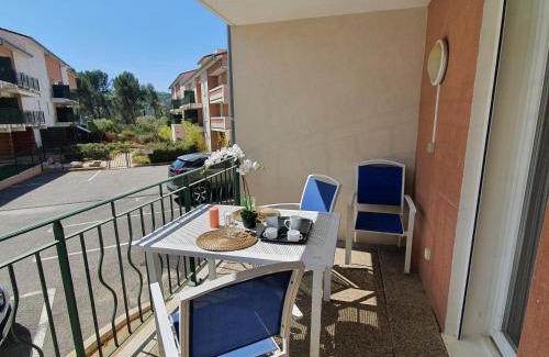 Greoux-les-Bains Apartamento | L'Arbousier - Piscine & climatisation