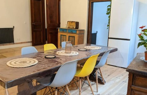 Foix Casa | L'ariégentine: Charmante Maison de Ville