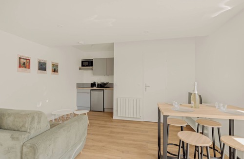 Decines-Charpieu Apartamento | L'Atelier Chic