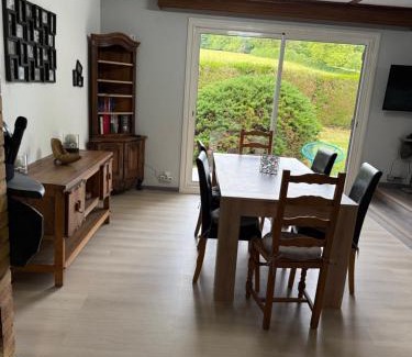 Montigny-aux-Amognes Casa | L atelier des Couleurs