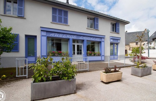 Vernines Casa | L'auberge + Entre Lacs et Volcans