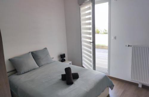 Faubourg-Raines Apartamento | L'AuthentiCité, jardin et parking au centre-ville