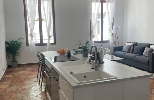 Aix-en-Provence Historic Centre Apartamento | L'Authentique - A Journey to Provence