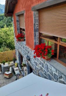 Caleao Chalet De Esquí | L'Ayalga Caleao