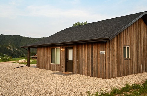 Sturgis Cabina | L.C. Cabin