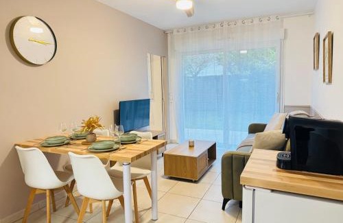 Sainte-Savine Apartamento | L'Ecrin Douceur - Parking privée & Proche gare